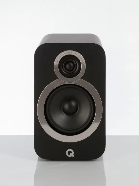 Q Acoustics 3020i